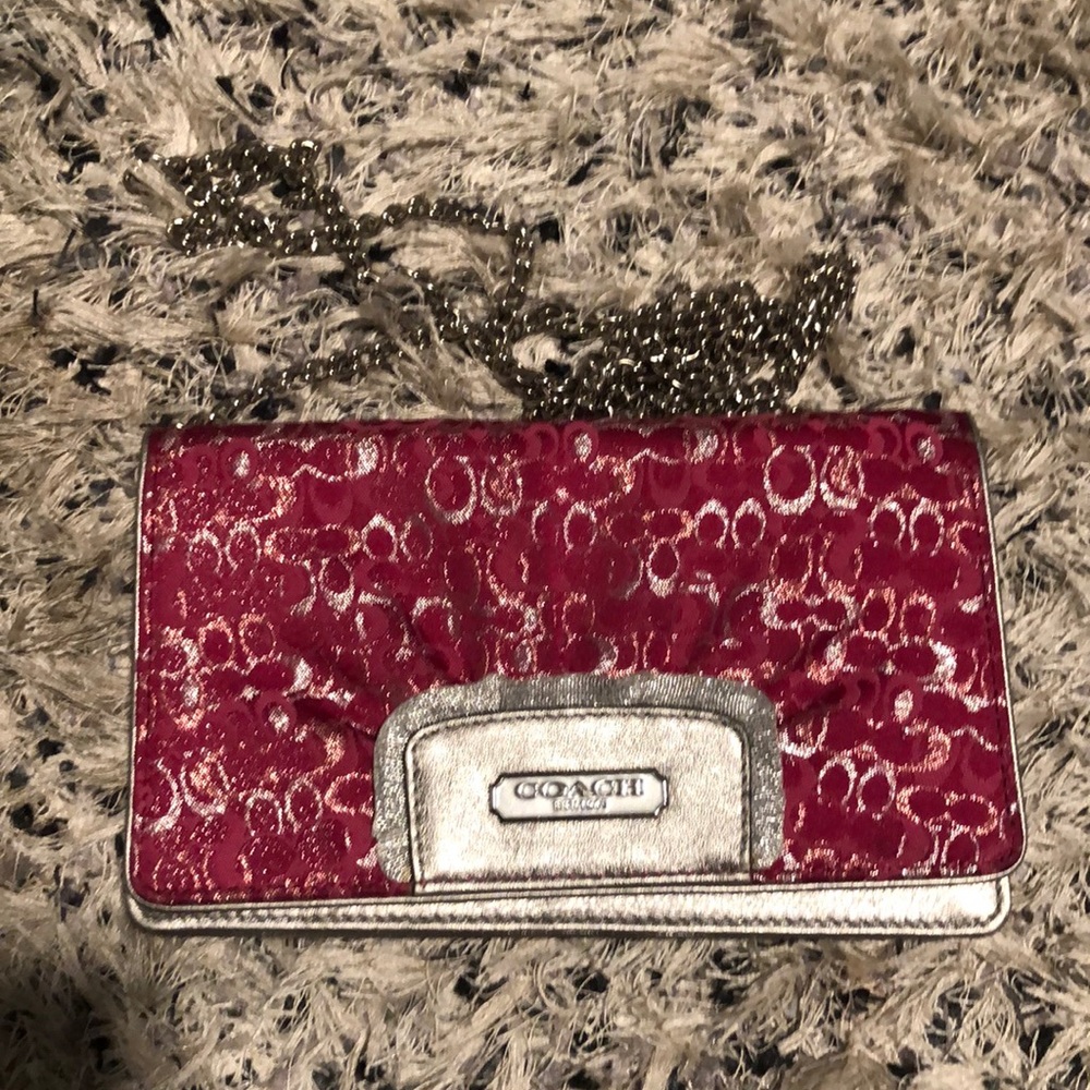 Authentic Coach clutch with chain strap